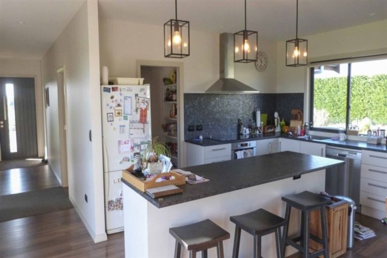 Photo of property in 66 Wilcox Road, Seaward Bush, Invercargill, 9871