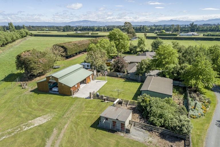Photo of property in 189 O'roarkes Road, Fernside, Rangiora, 7471