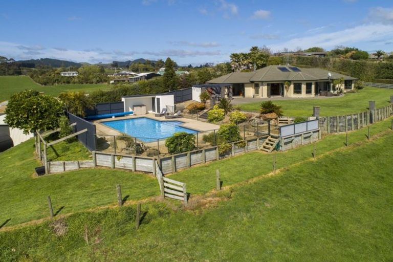 Photo of property in 11e Rowe Road, Ohauiti, Tauranga, 3173