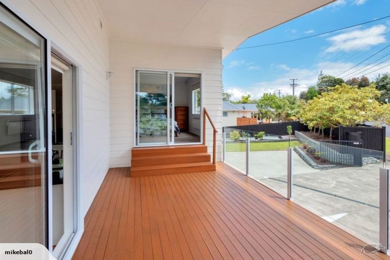 Photo of property in 267 Vipond Road, Stanmore Bay, Whangaparaoa, 0932