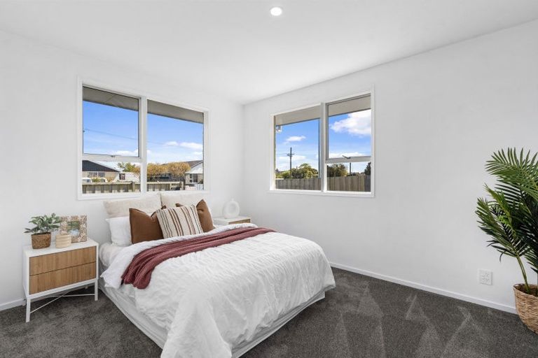 Photo of property in 465 Mairehau Road, Parklands, Christchurch, 8083