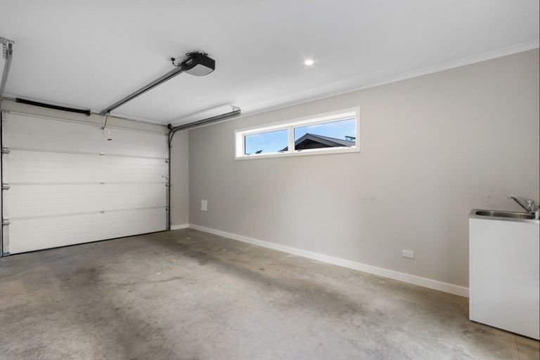 Photo of property in 4d Read Crescent, Clive, 4102