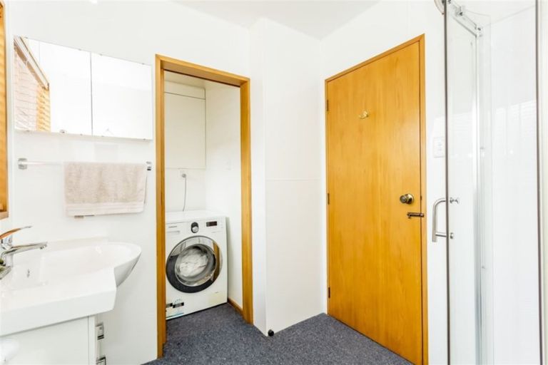 Photo of property in 84 Bay View Road, South Dunedin, Dunedin, 9012