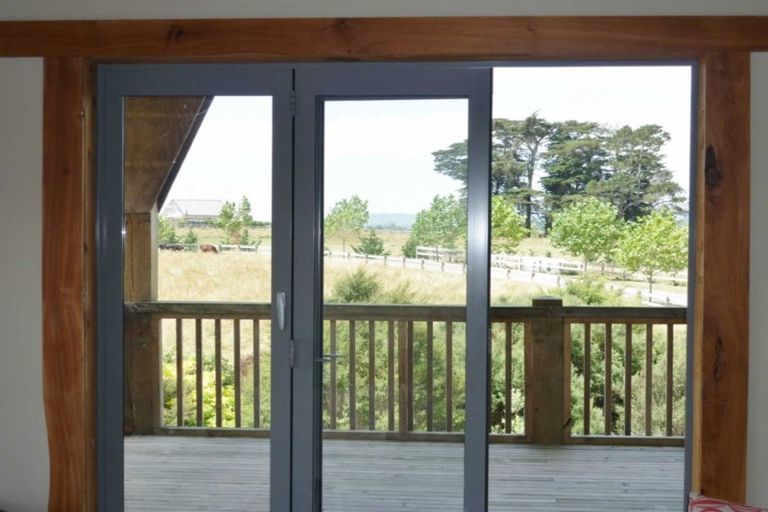 Photo of property in 62 John Hindmarsh Road, Karaka, Papakura, 2580