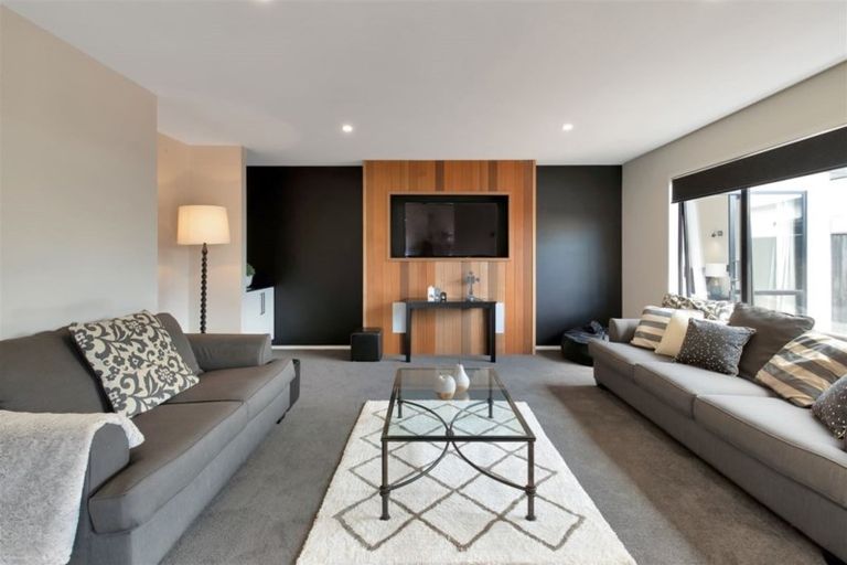 Photo of property in 28 Wakeman Way, Kaiapoi, 7630