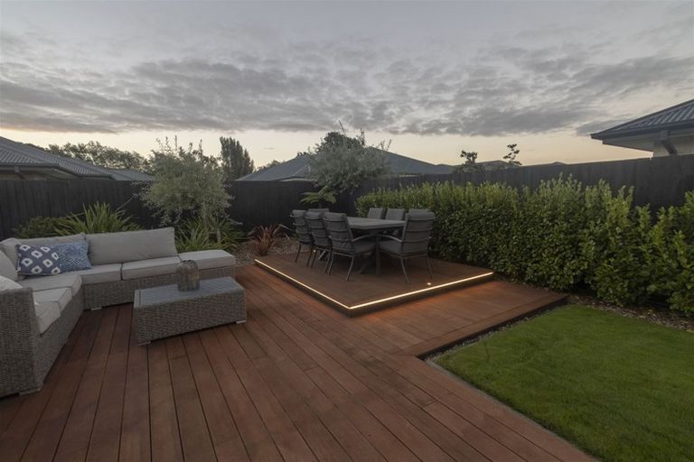 Photo of property in 58 Bradwell Crescent, Halswell, Christchurch, 8025