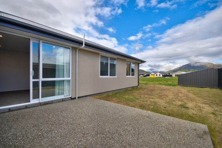 Photo of property in 39 Peterley Road, Lower Shotover, Queenstown, 9304