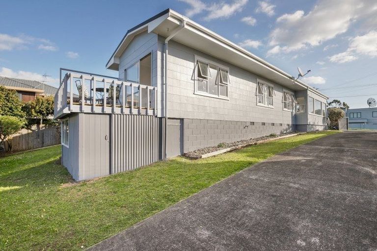 Photo of property in 1/184 Bucklands Beach Road, Bucklands Beach, Auckland, 2012
