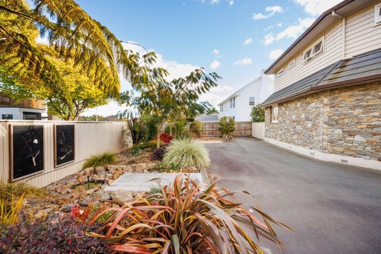 Photo of property in 43 Te Awe Awe Street, Hokowhitu, Palmerston North, 4410