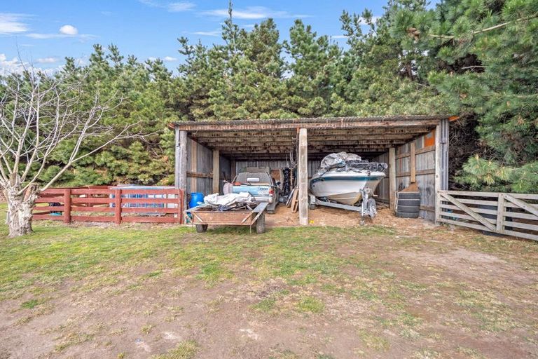 Photo of property in 327 Smillies Road, Georgetown, Oamaru, 9494