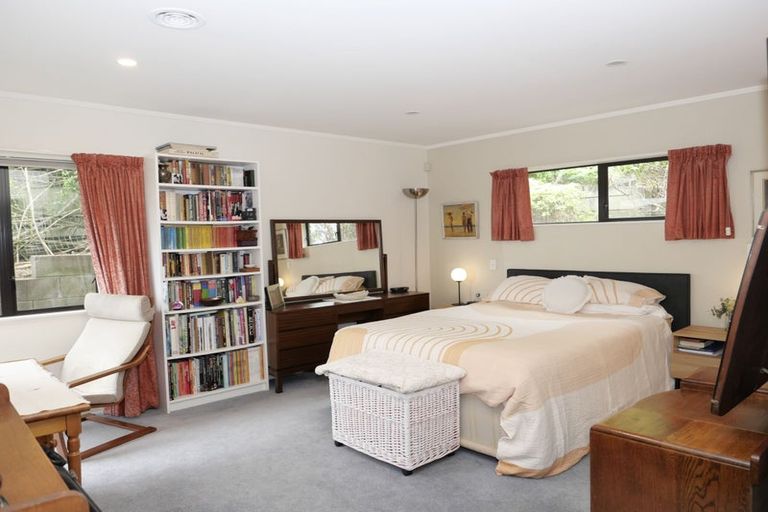 Photo of property in 41 Halladale Road, Papakowhai, Porirua, 5024