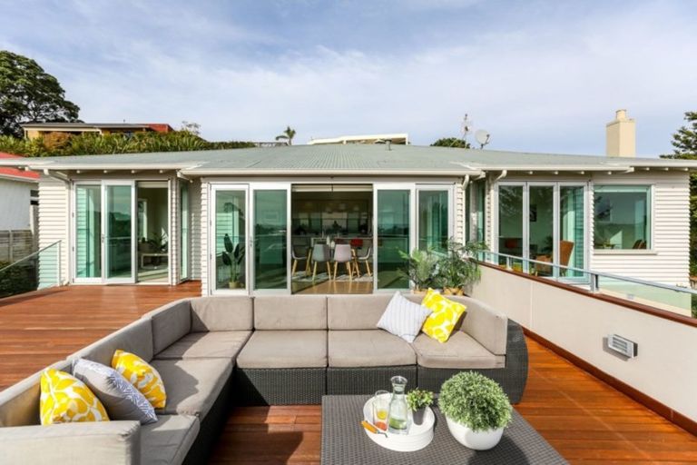 Photo of property in 13a Burns Street, Westown, New Plymouth, 4310