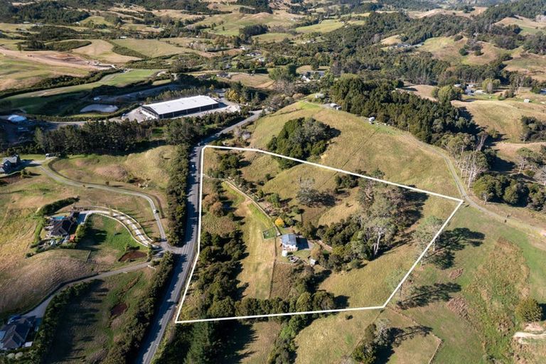 Photo of property in 896 Haruru Road, Wainui, Kaukapakapa, 0873