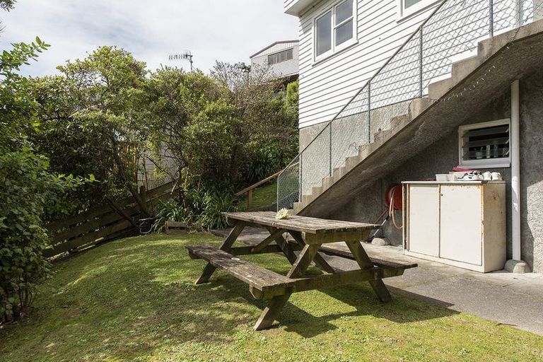 Photo of property in 3/16 Farnham Street, Mornington, Wellington, 6021