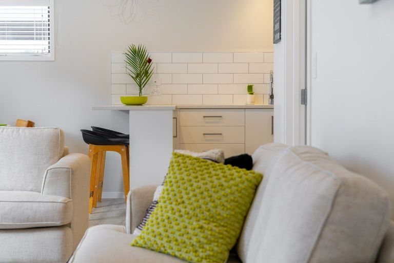 Photo of property in 60 Matua Road, Huapai, Kumeu, 0810