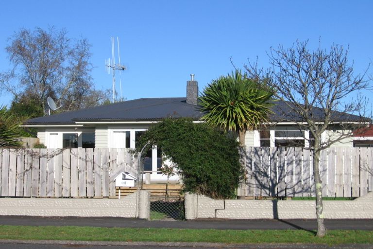 Photo of property in 25 Taylor Terrace, St Andrews, Hamilton, 3200