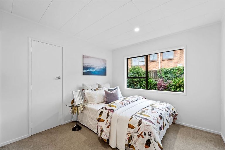 Photo of property in 2/75a Coronation Road, Hillcrest, Auckland, 0627