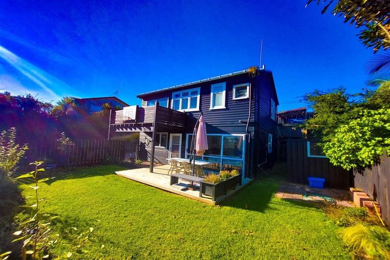 Photo of property in 162 Pukehina Parade, Pukehina, Te Puke, 3189