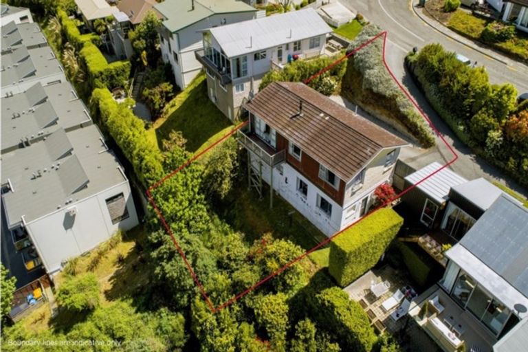 Photo of property in 5 Earnslaw Terrace, Queenstown, 9300