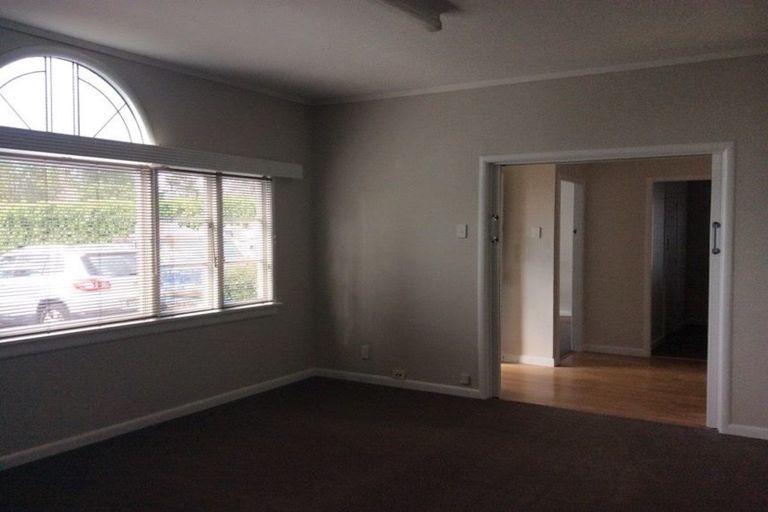 Photo of property in 76 Te Aroha Street, Hamilton East, Hamilton, 3216