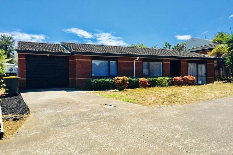 Photo of property in 1/101 Wallace Road, Mangere Bridge, Auckland, 2022