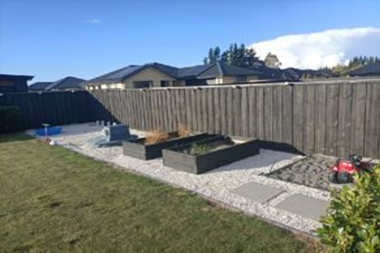 Photo of property in 3 Cedric Place, Darfield, 7510