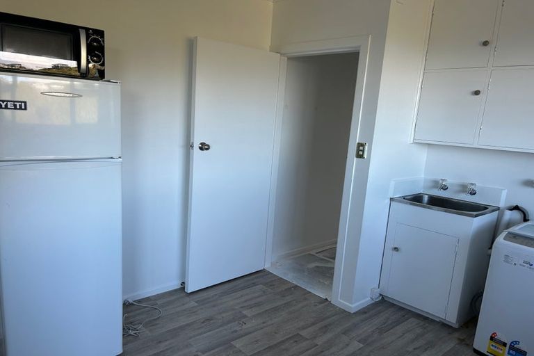 Photo of property in 29 Kitchener Terrace, Johnsonville, Wellington, 6037