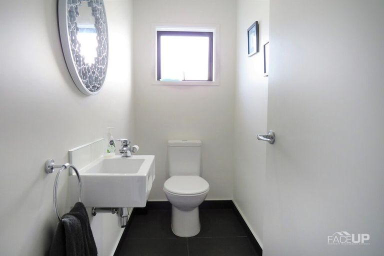 Photo of property in 3 Flounder Road, Hobsonville, Auckland, 0616