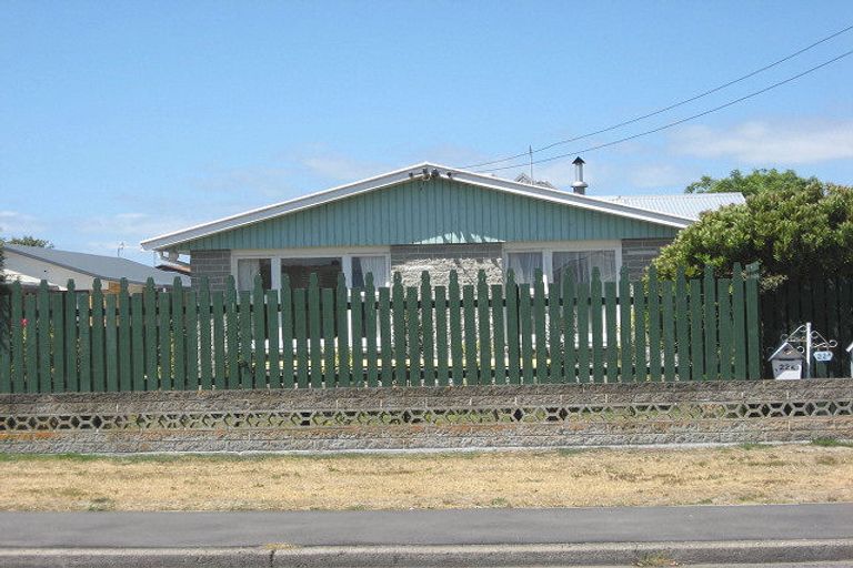 Photo of property in 22 Sylvia Street, Parklands, Christchurch, 8083