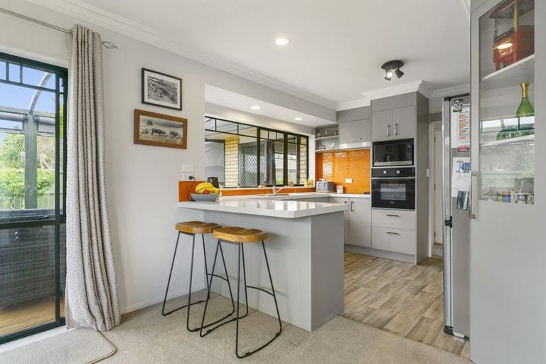 Photo of property in 40 Ocean Crest, Papamoa Beach, Papamoa, 3118