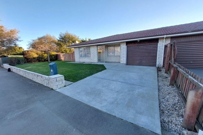 Photo of property in 2/55 Stillwater Avenue, Burwood, Christchurch, 8083