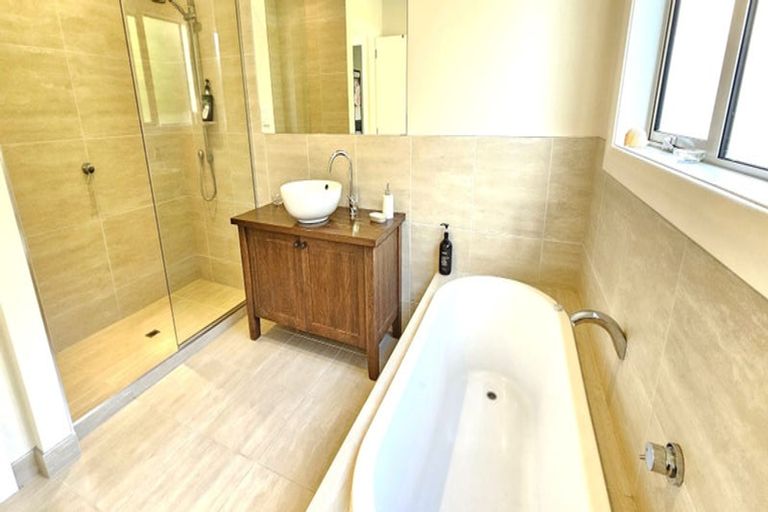 Photo of property in 51 Bradley Avenue, Pyes Pa, Tauranga, 3112