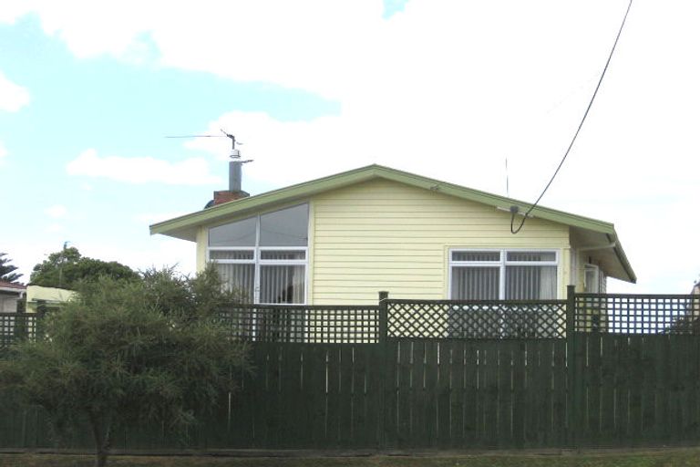 Photo of property in 259 Rangatira Road, Beach Haven, Auckland, 0626