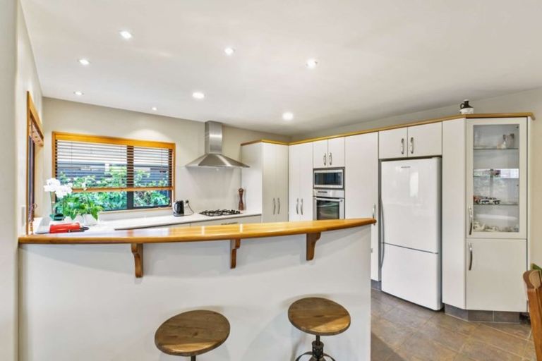 Photo of property in 82 Beachwater Drive, Papamoa Beach, Papamoa, 3118