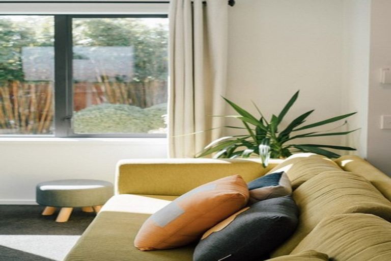 Photo of property in 15b Waiwhetu Road, Waiwhetu, Lower Hutt, 5010