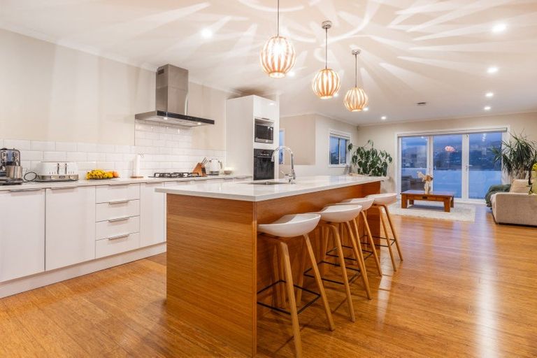 Photo of property in 21a Richard Street, Titahi Bay, Porirua, 5022