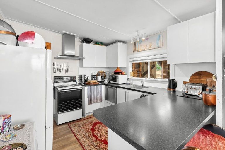 Photo of property in 14 Denniston Road, John Creek, Wanaka, 9382