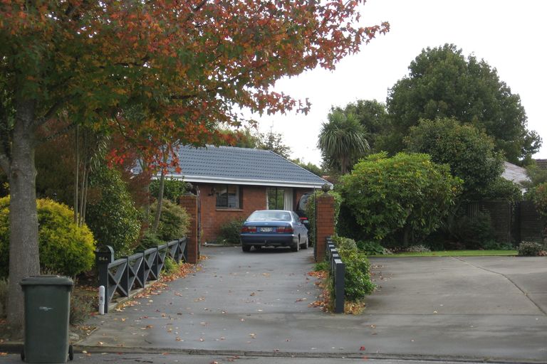 Photo of property in 24 Lodge Place, Ilam, Christchurch, 8041