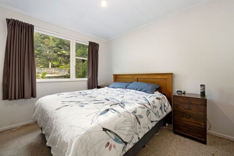 Photo of property in 61 Bird Grove, Stokes Valley, Lower Hutt, 5019