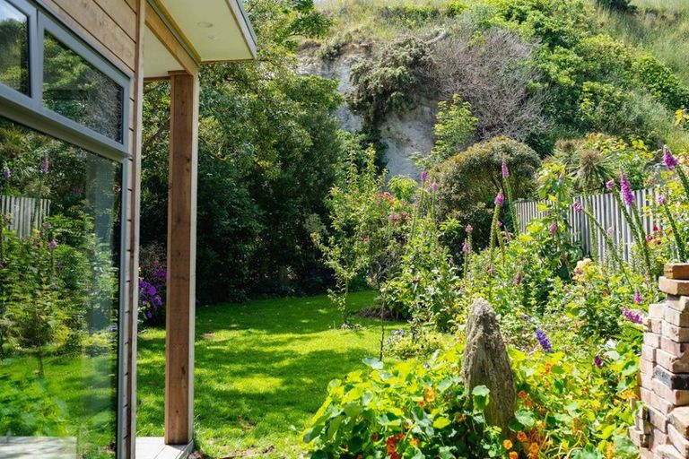 Photo of property in 11 Tainui Road, Musselburgh, Dunedin, 9013