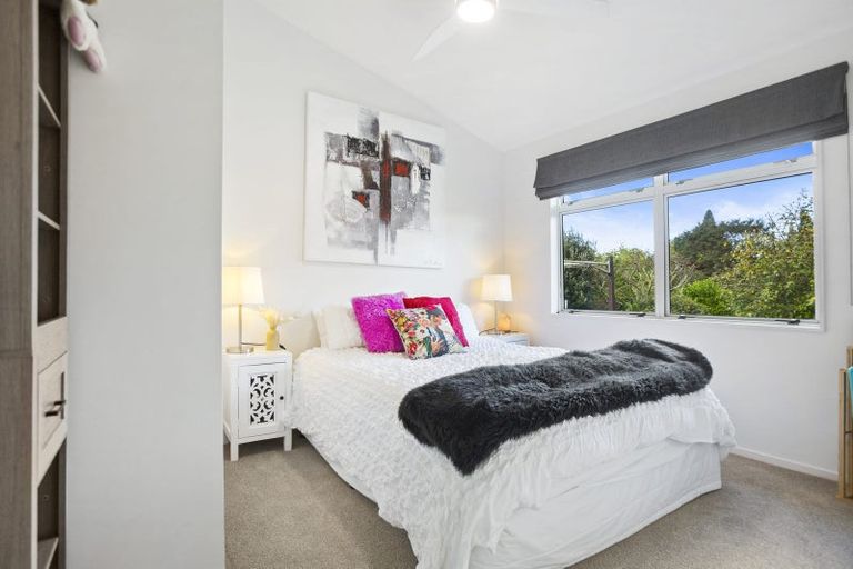Photo of property in 11 Herbert Drive, Whangamata, 3620