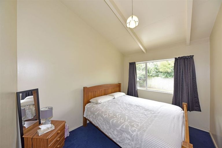 Photo of property in 9 Hersham Place, Bromley, Christchurch, 8062