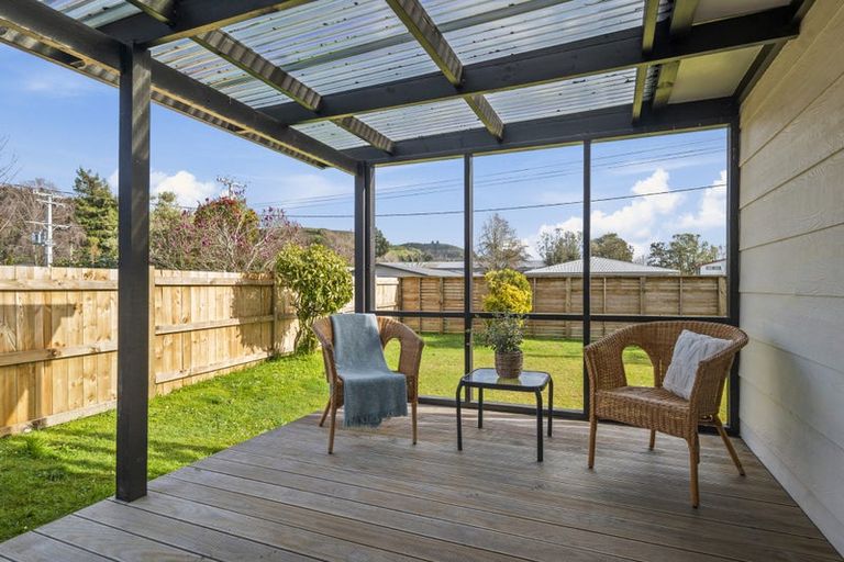 Photo of property in 17a Barnard Road, Fairy Springs, Rotorua, 3015