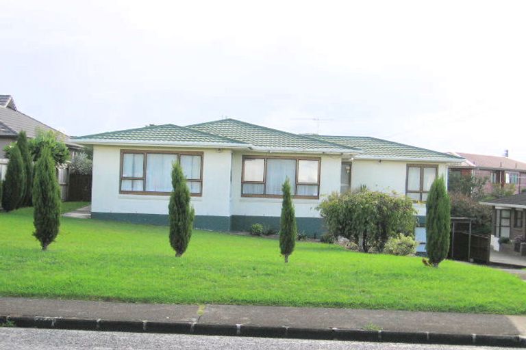 Photo of property in 2/9 Waller Avenue, Bucklands Beach, Auckland, 2012