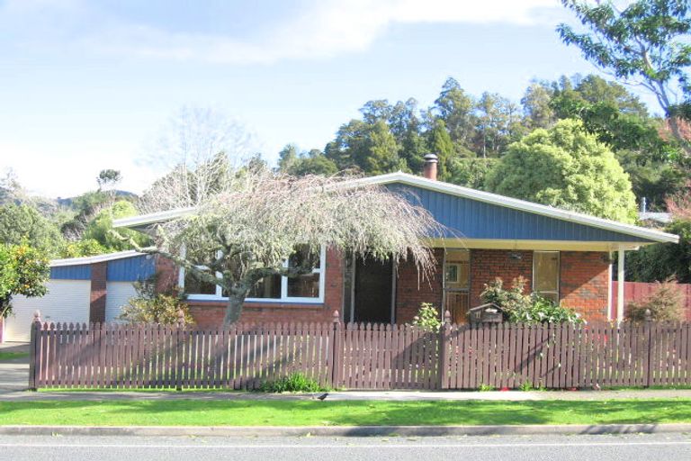 Photo of property in 11 Fairway Drive, Te Kamo, Whangarei, 0112