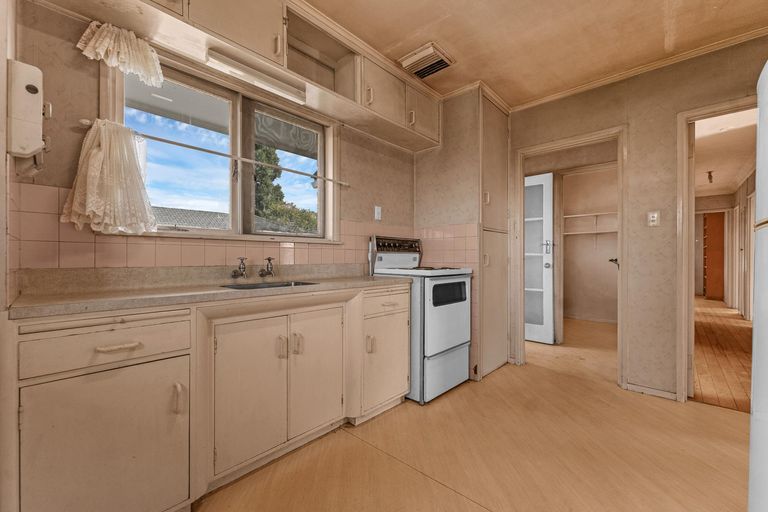 Photo of property in 1/10 Grove Road, Papakura, 2110