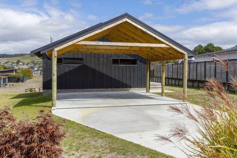 Photo of property in 30 John Norrie Place, Motuoapa, Turangi, 3382