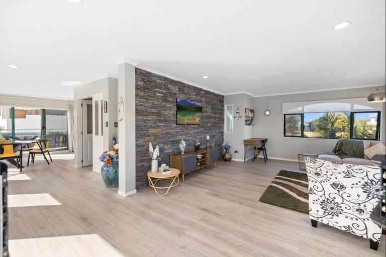 Photo of property in 26a Sunbrae Grove, Mount Maunganui, 3116