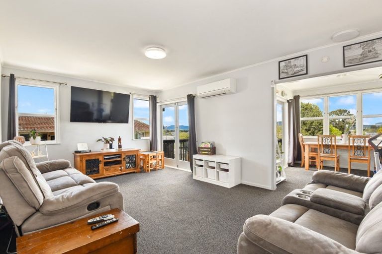 Photo of property in 5 Robin Street, Selwyn Heights, Rotorua, 3015