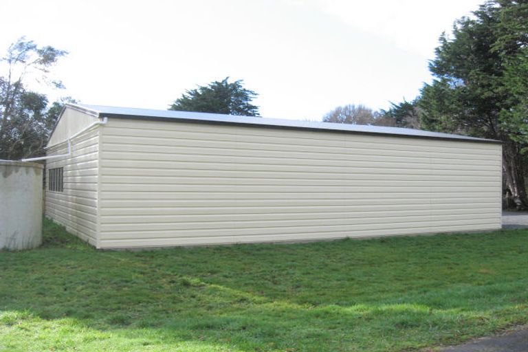 Photo of property in 32 Awarua Road, Otatara, Invercargill, 9879